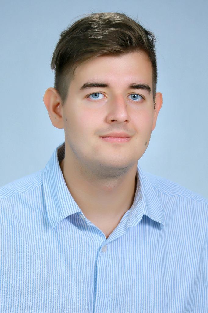 Озеров Александр Владимирович.